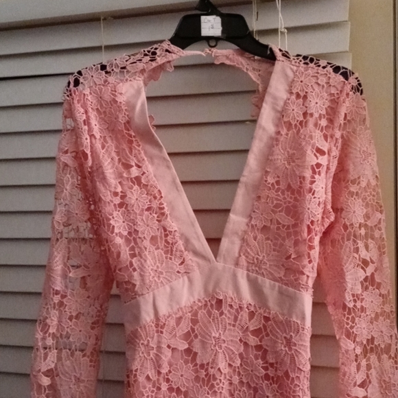 Dress - Picture 2 of 4